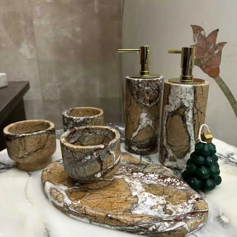 Rainforest Brown мраморная плита